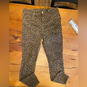 American Eagle Super High Rise Jegging